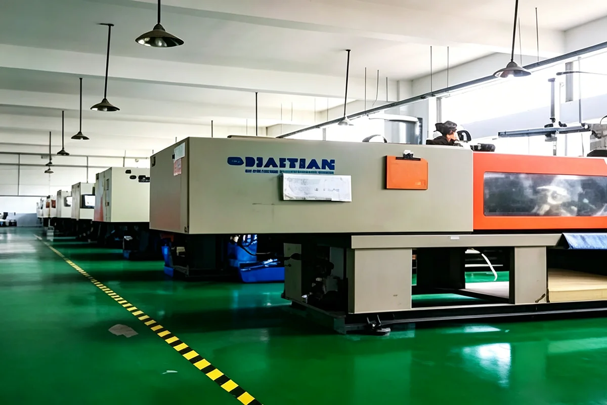 INJECTION MOLDING WORKSHOP