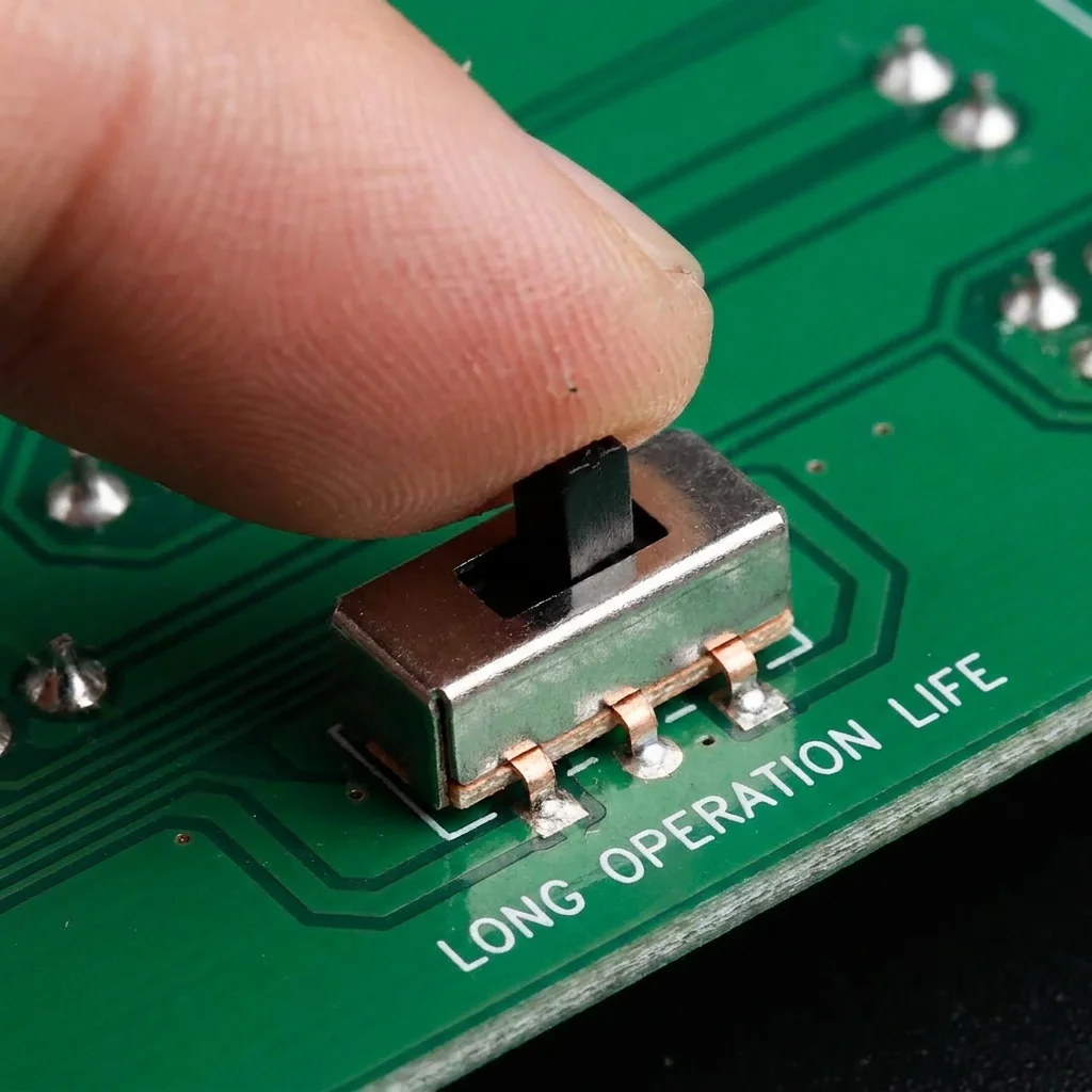 High-quality small 3-touch 1P2T 2 position sliding switch SS12D00G3 50V DC 0.5A 3mm