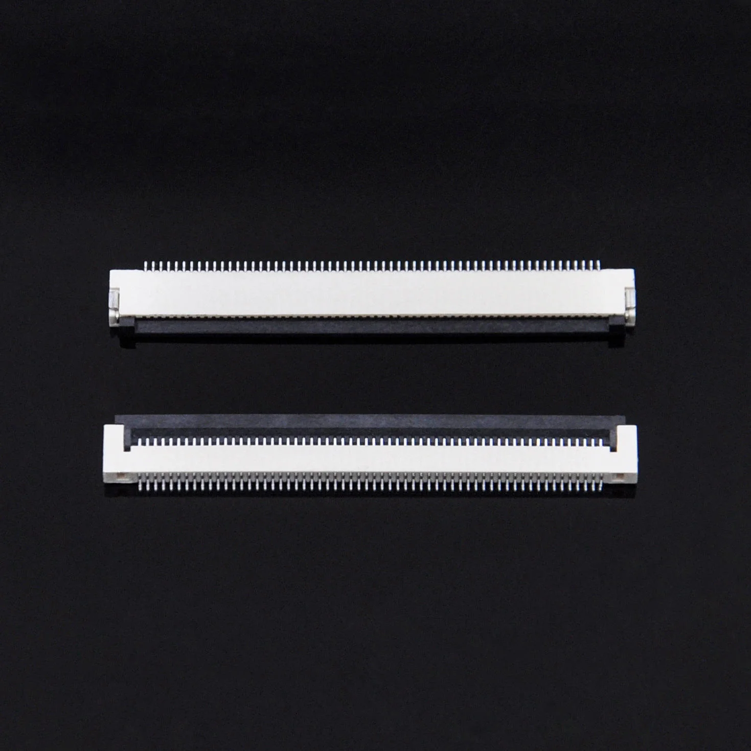 50-pin FFC and FPC (Flexible Ink Cartridge) connectors with a spacing of 0.5 mm are used to connect wires to horizontal SMD connectors of circuit boards, electronic equipment and printed boar