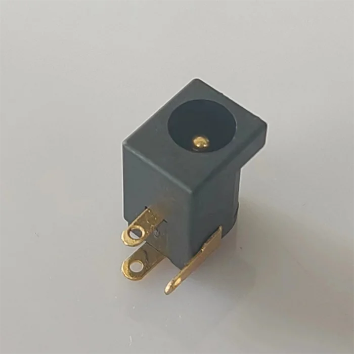 DC-005 New Power Connector 2.1x5.5 mm DIP Chip Integrated Circuit 5 B Standard Specification ICs Other Connector