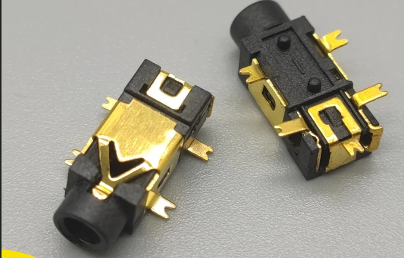 Audio and video converter 0.5A 30V DC,5-pin, 3.5mm, gold-plated copper contact, nested, PC package, IP20, rectangular.