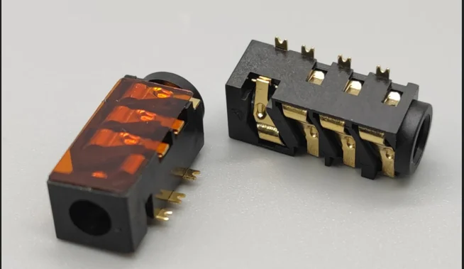 General suppliers: various models of gold-plated 8-pin SMT headphone jack, 3.5mm audio jack, 4-pin telephone jack and headphone jack.